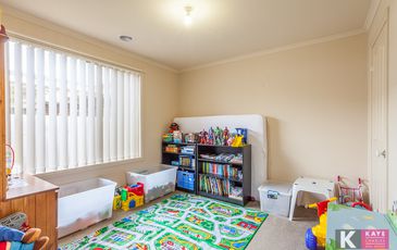 83 Storey Drive, Pakenham