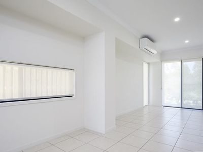 45 Eagle Parade, Rochedale