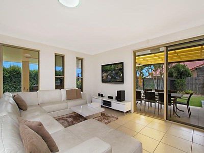 12 Raphael Place, Mackenzie
