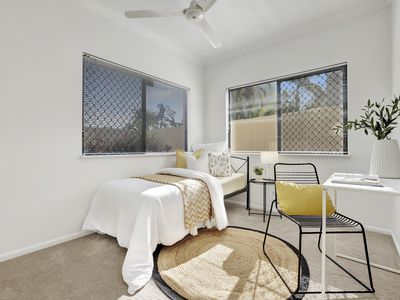 203 Esplanade, Cairns North