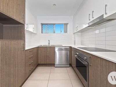 2 / 30 Felix Street, Lutwyche