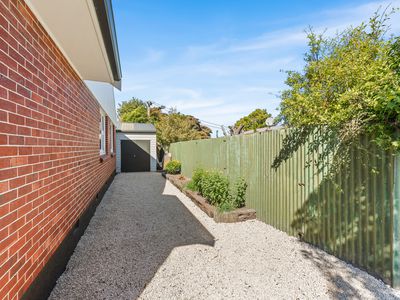2 / 151 Yaldhurst Road, Upper Riccarton