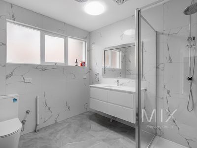 2 / 563 Sandy Bay Road, Sandy Bay