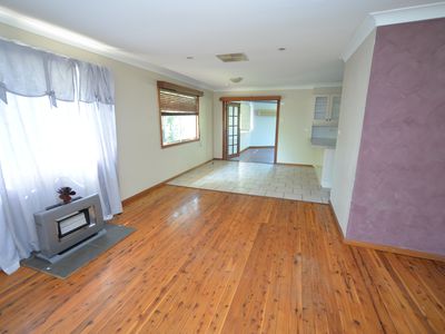 83 High Street, Parkes