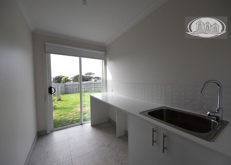 5 Pisces Court, Portland North