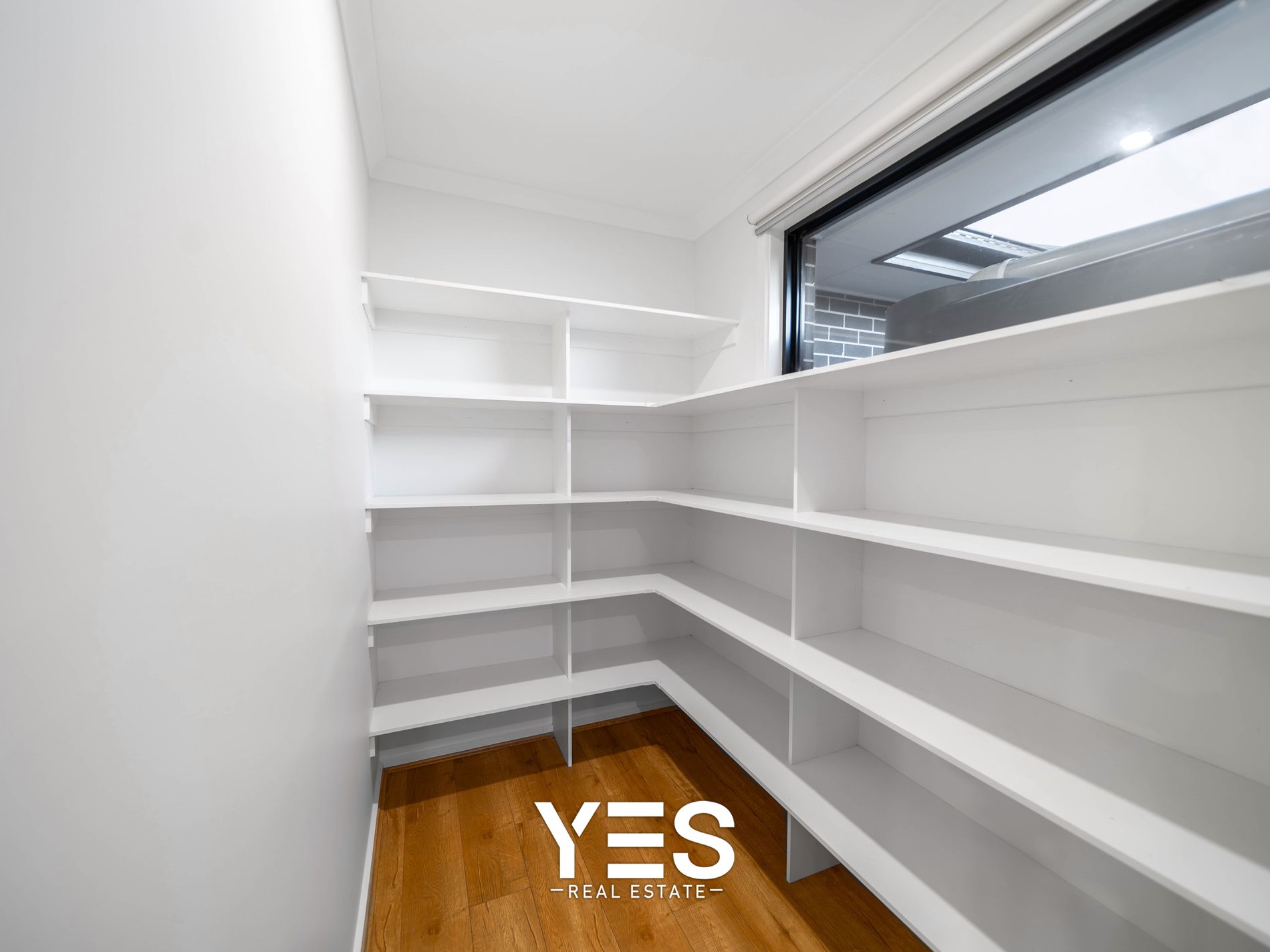 1B Rolstone Court, Narre Warren