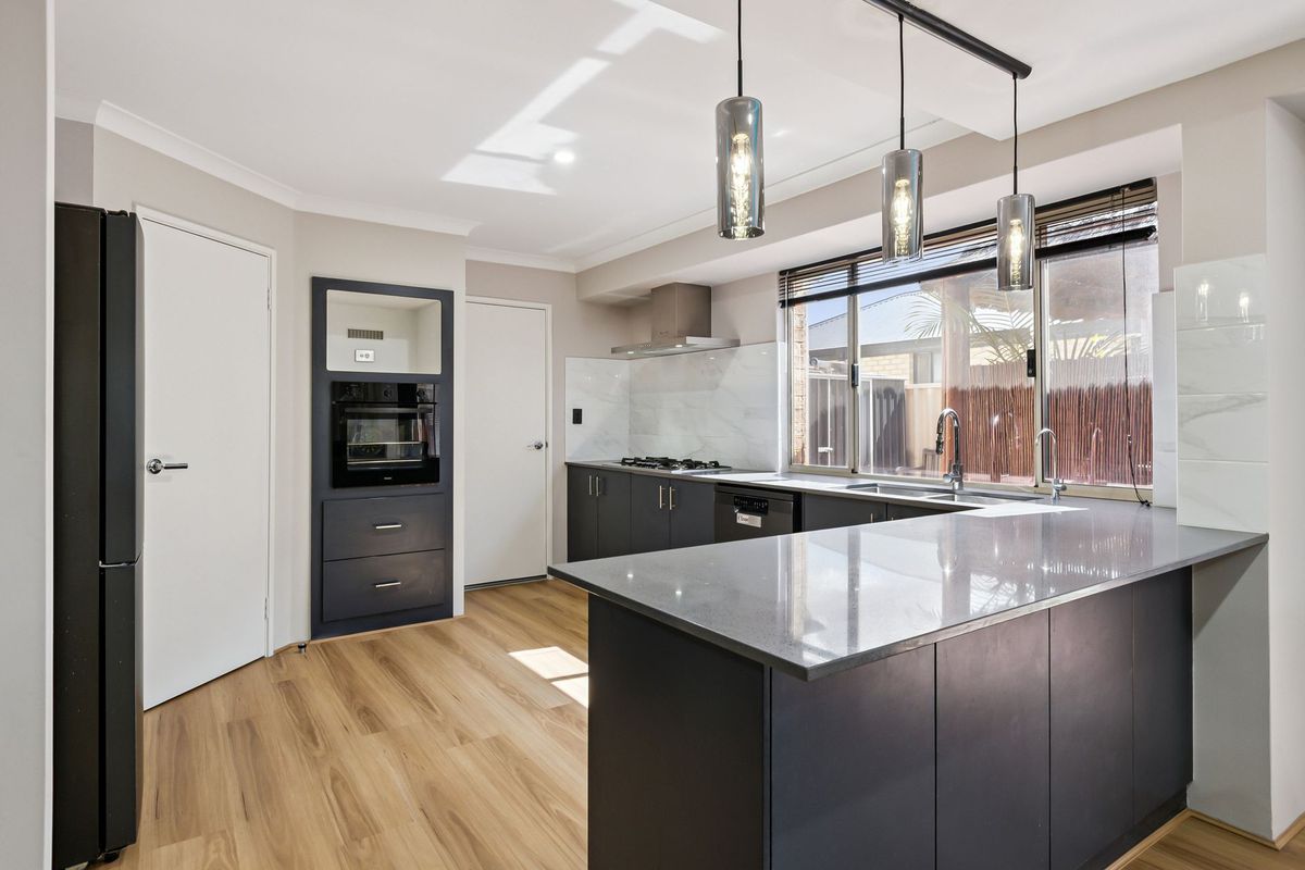 16 Pissaro Crescent, Ashby