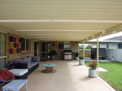 110 The Southern Parkway, Forster