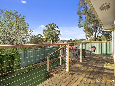 2 / 11 Derrington Crescent, Bonython