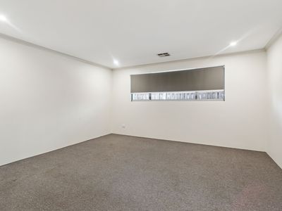 26 Delapre Drive, The Vines