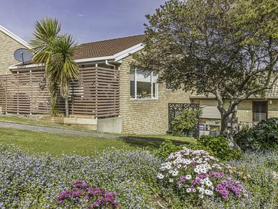 390 Argyle Drive, Kingston