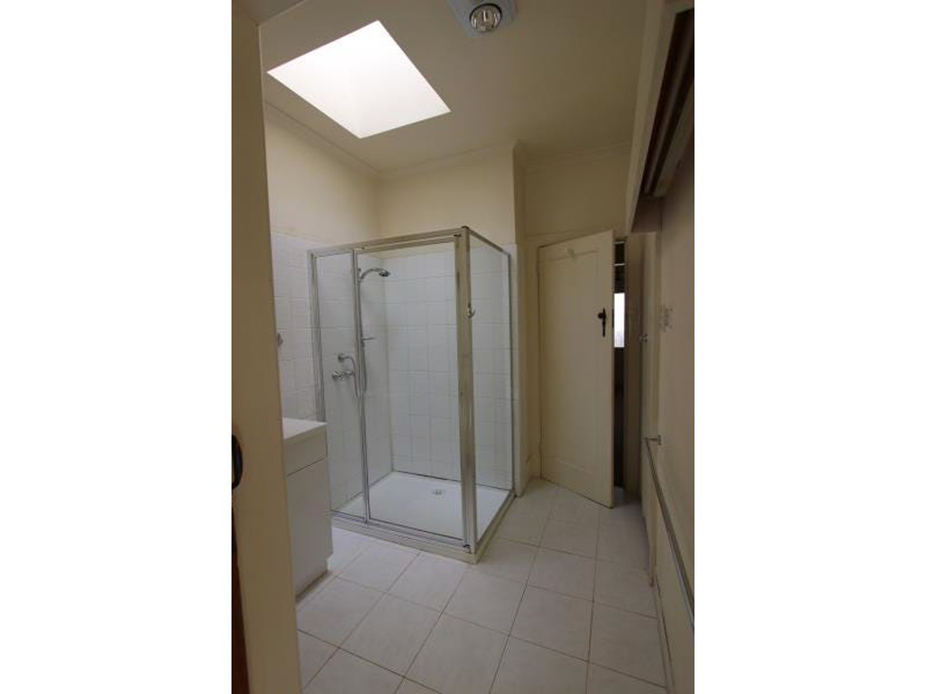 50 Fairview Avenue, Newtown