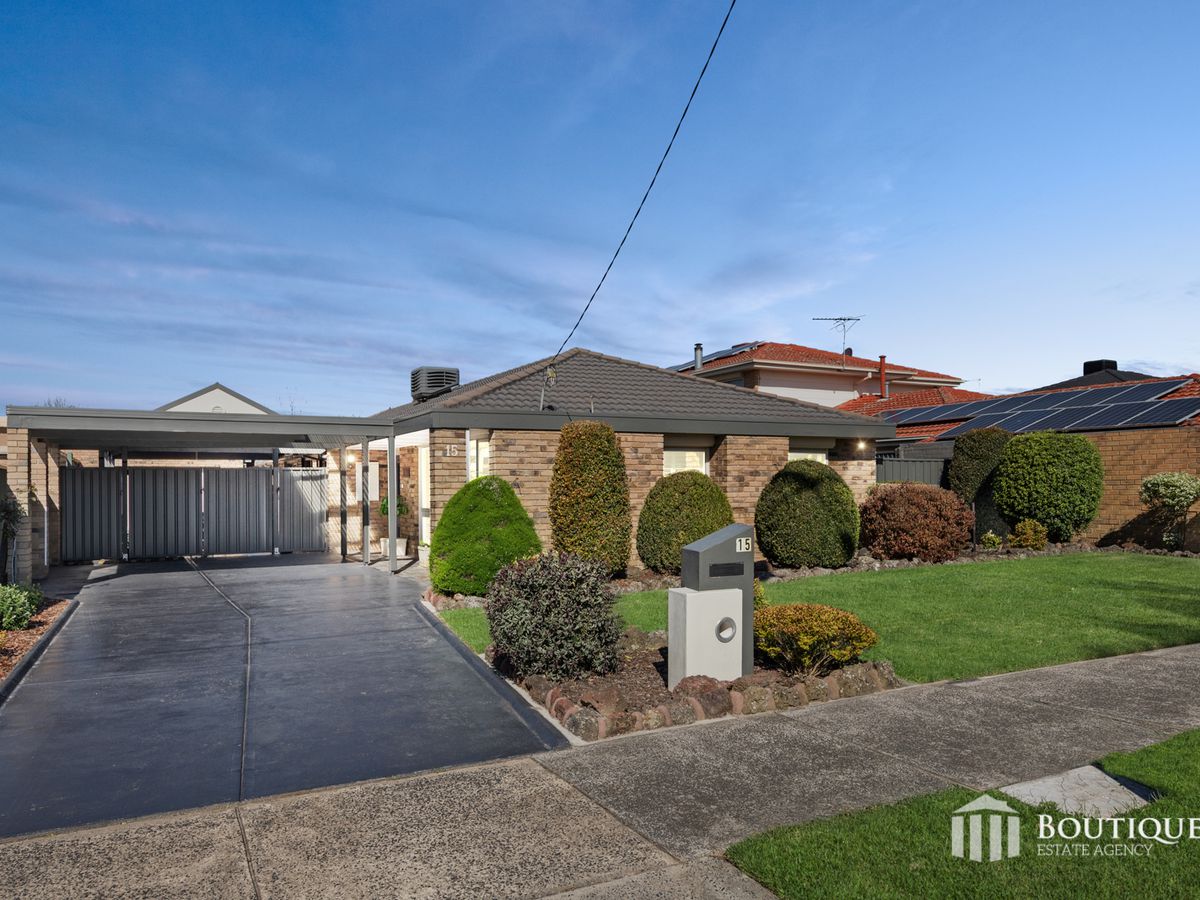 15 Sherwood Crescent, Dandenong North