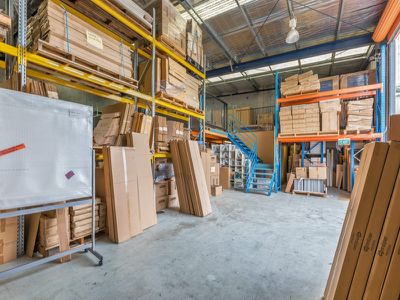2 Loop Road, Werribee