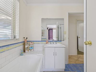 30 Katherine Drive, Normanville