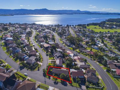 2 Porter Avenue, Mount Warrigal