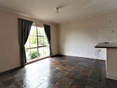 18 Pioneer St, Tallarook