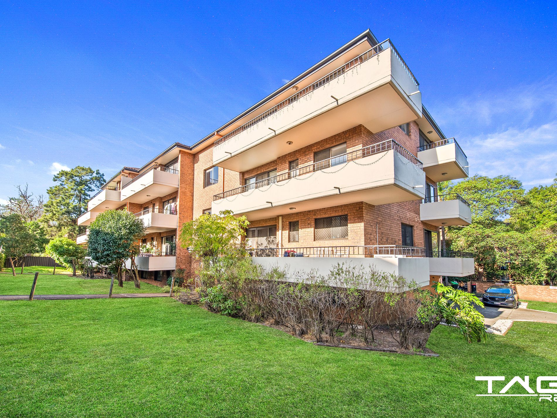8 / 21-23 Railway Parade, Westmead