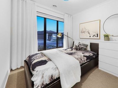 20 Thulian Street, Clyde North