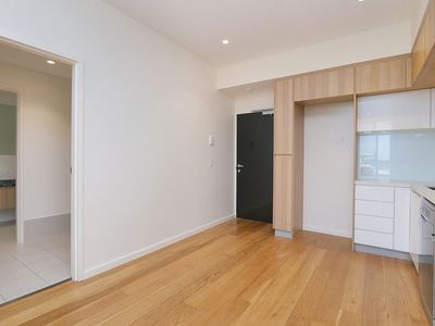 802 / 9 Tully Road, East Perth