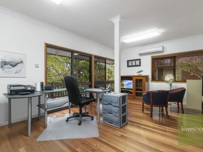 51 Gilbert Crescent, Castle Hill