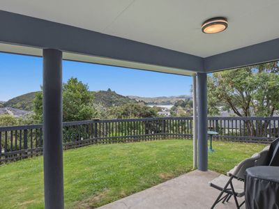 2 / 18 Sailmaker Close, Whitby