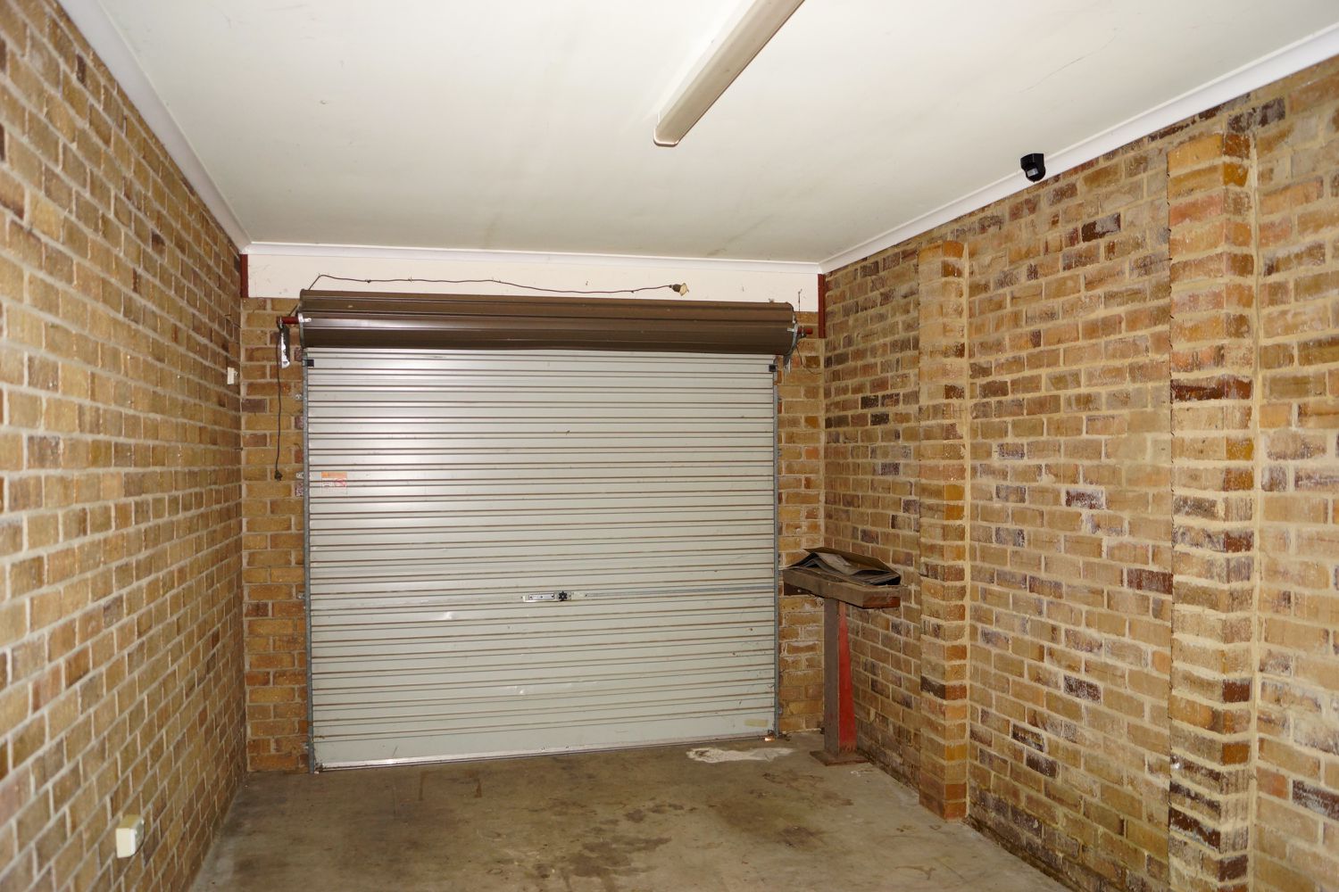 2 / 5 Pynsent Street, Horsham