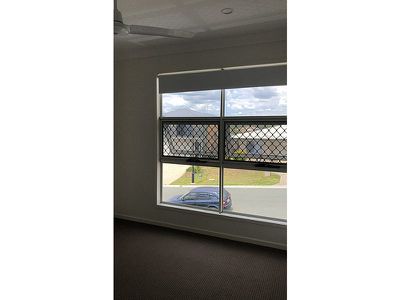 2 / 50 Kanimbla Street, Holmview
