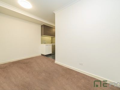 4 / 2 Yarra Bing Crescent, Burwood