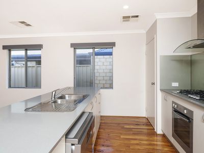 21 Pexton Drive, South Guildford