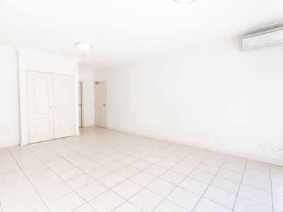 1/72-74 Berwick Street, Guildford