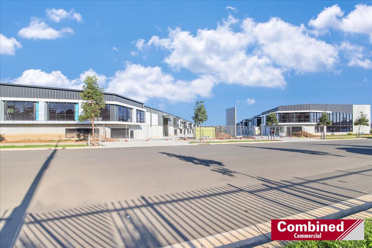 8 / 30 Southwell Road, Oran Park