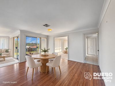 5 Cypress Point Drive, Dubbo