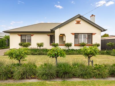 62 Fitzroy Street, Sale