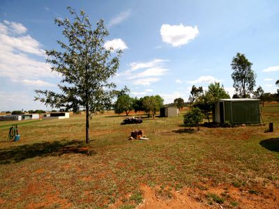 25 CARLYON AVENUE, Gunnedah
