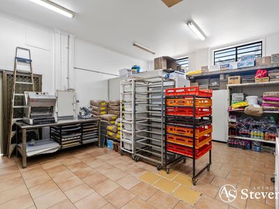 Romsey Hot Bread - Prime Regional Location with High Passing Traffic