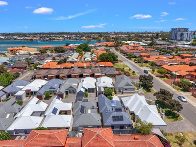 12 / 15 Creery Street, Dudley Park