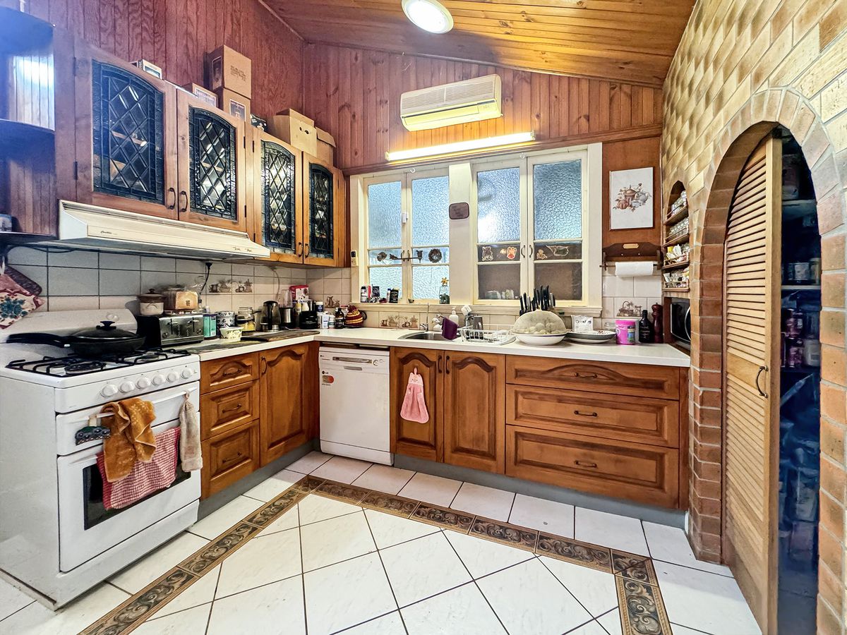 14 Roseblade Street, Yungaburra