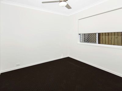 60 Grant Avenue, Hope Island