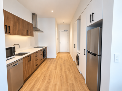 3 / 1 Queens Gardens, City Centre