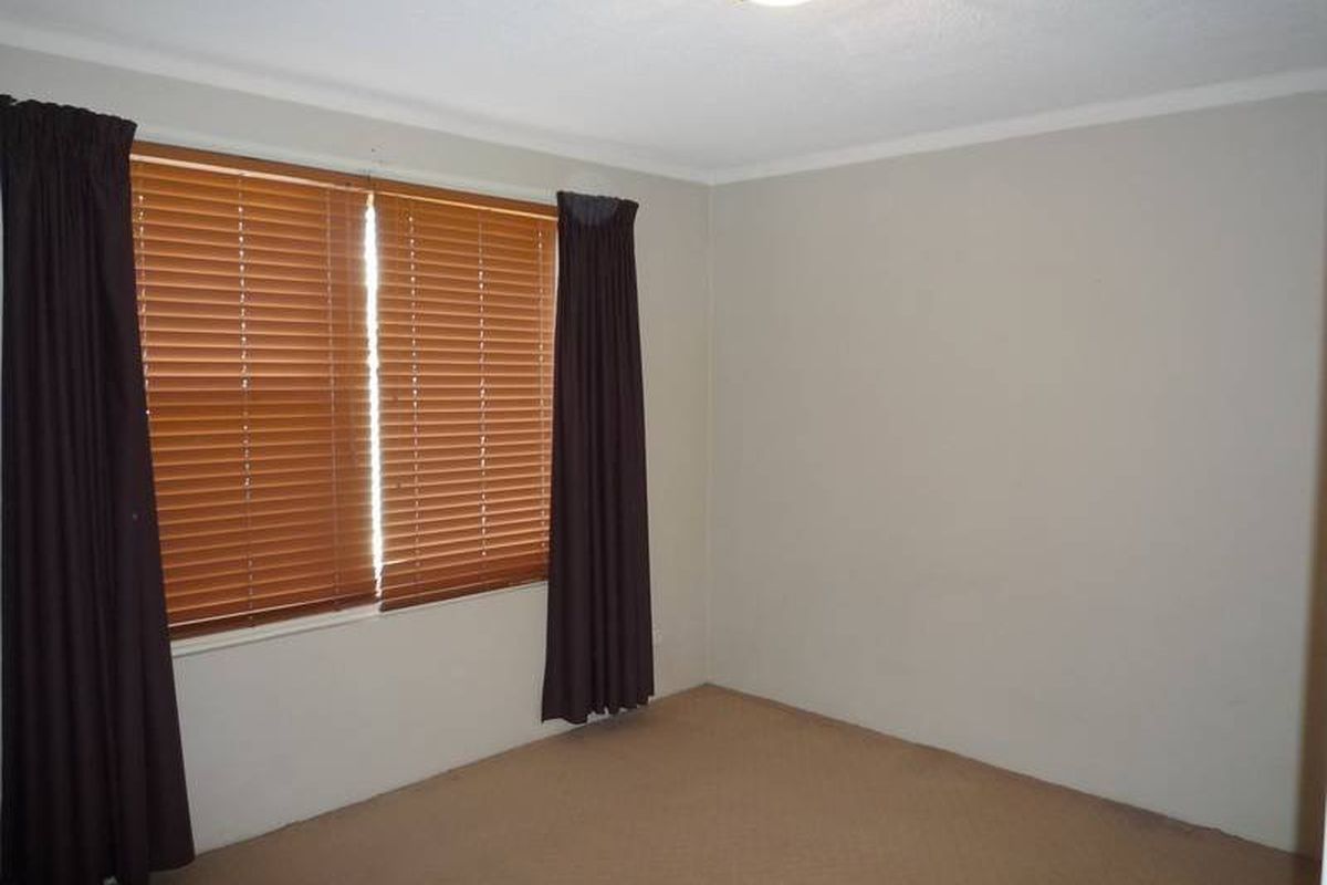 2 / 1A Ewart Lane, Dulwich Hill