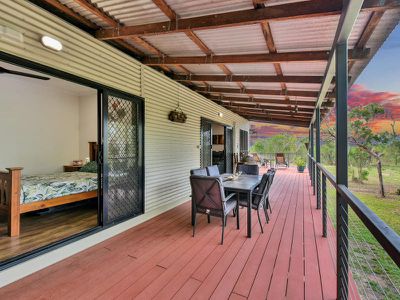 230 Wheewall Rd , Berry Springs