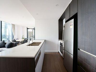 810 / 915 Collins Street, Docklands