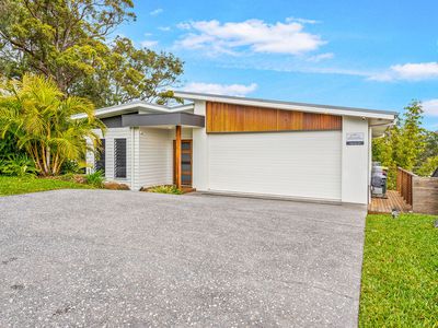 11 Timbertop Avenue, Forster