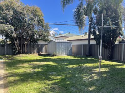 2 Edgeroy Street, Tamworth