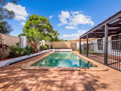 7 Whyalla Court, Helensvale