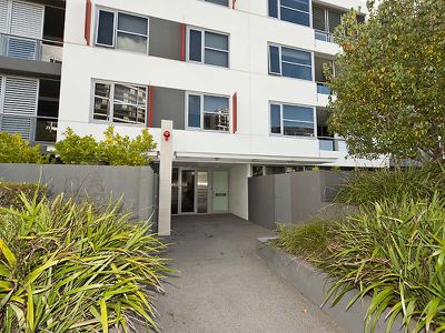 22 / 39 Bow River , Burswood