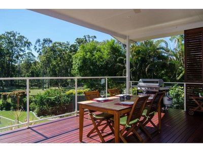 16 Tingara Court, Tewantin