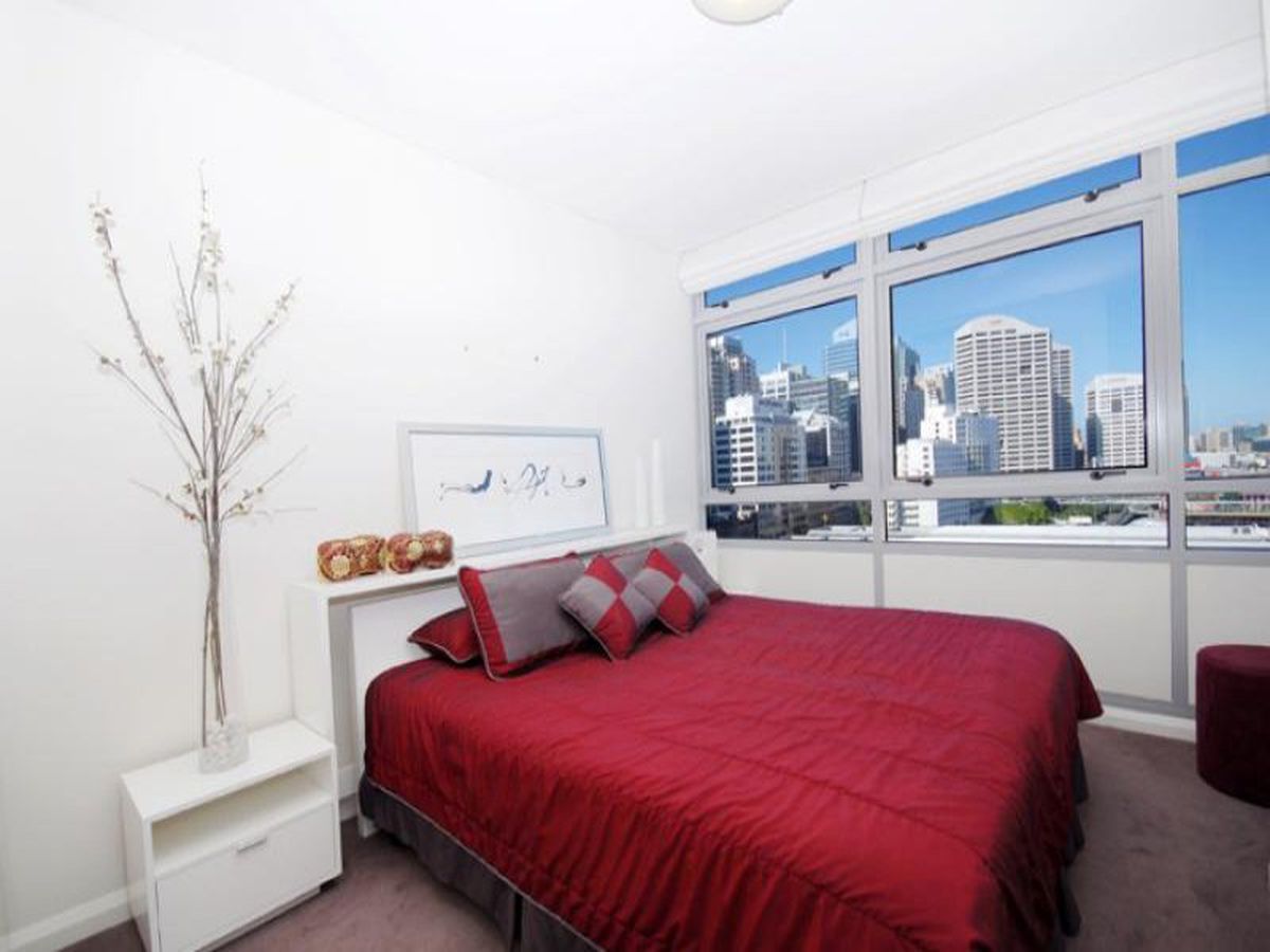 N1301 / 23 Shelley St, Sydney