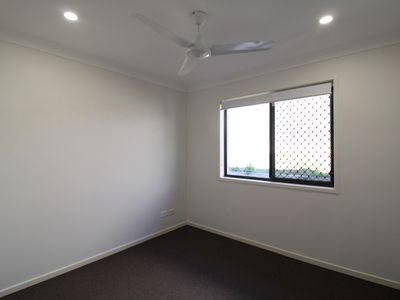 1 / 12 Oakleigh Street, Brassall